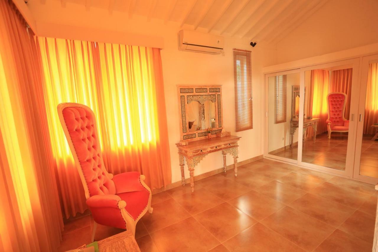The Kayu Manis Villa Lovina Exteriör bild